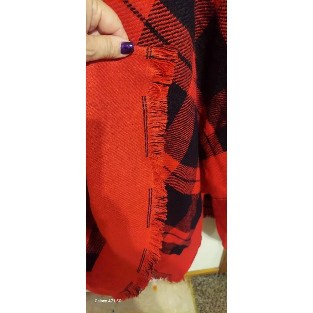 Duluth Red Black‎ Poncho Shawl Christmas Winter One Size Wrap